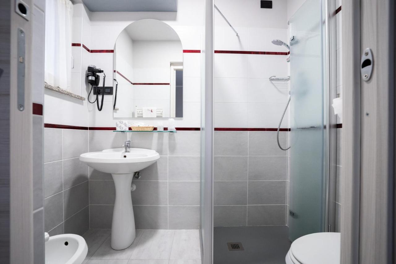 J Hotel Orbassano Dış mekan fotoğraf